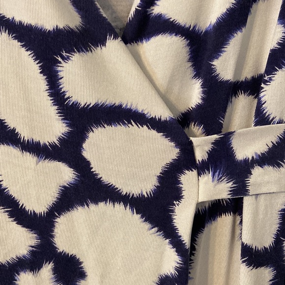 Diane Von FURSTENBERG Dress size 4 excellent condition length 35” - Picture 7 of 15